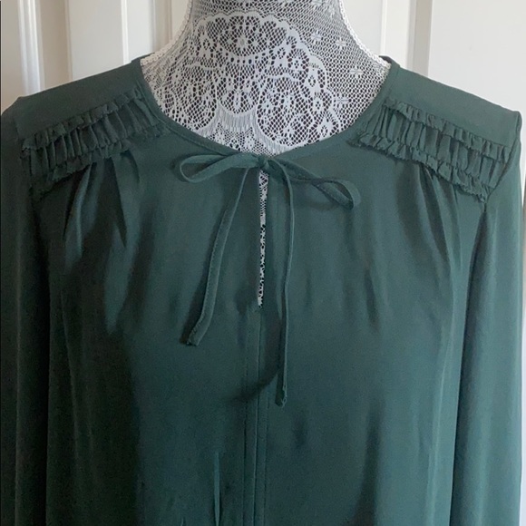 NWT LOFT Long Sleeve Blouse - Picture 2 of 4